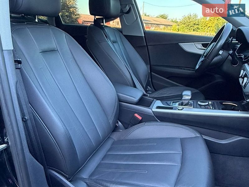 Седан Audi A4 2019 в Лубнах