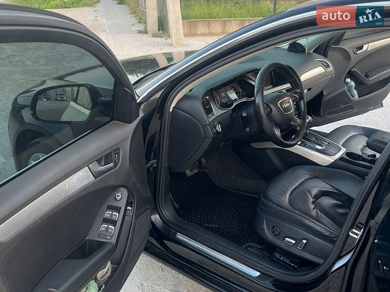 Седан Audi A4 2013 в Тернополі