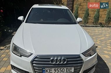 Седан Audi A4 2019 в Дніпрі