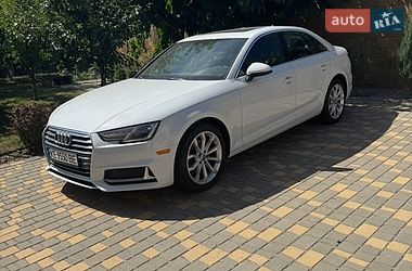 Седан Audi A4 2019 в Дніпрі