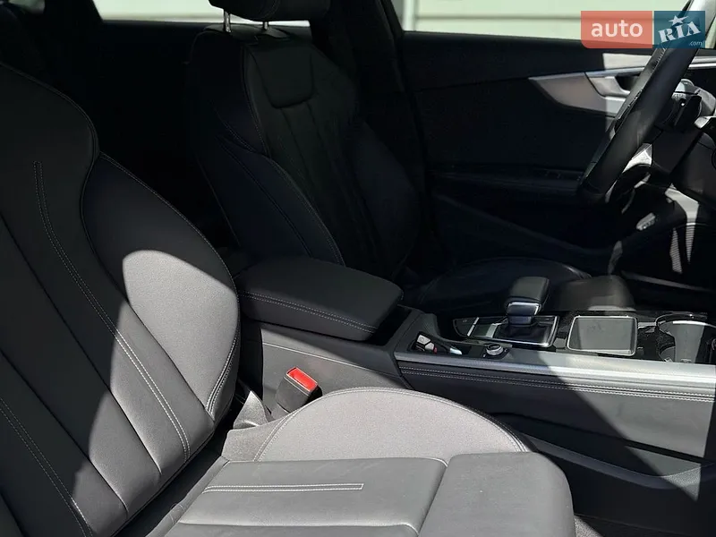 Audi A4 2023 VIN WAUEAAF48PA055591 фото оголошення 15 з 67