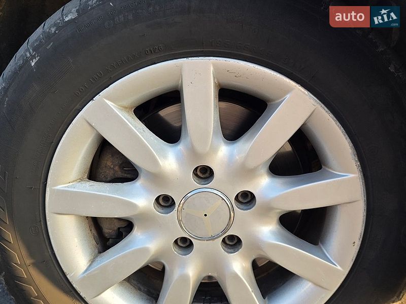 Седан Audi A4 2001 в Чернигове