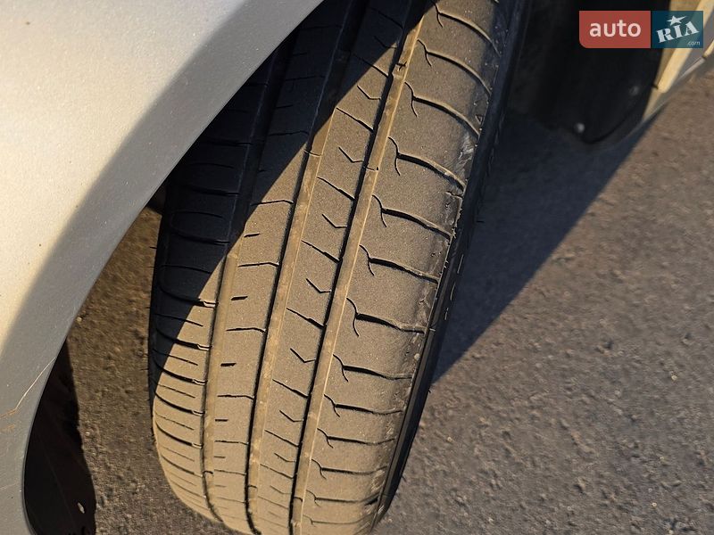 Седан Audi A4 2001 в Чернигове