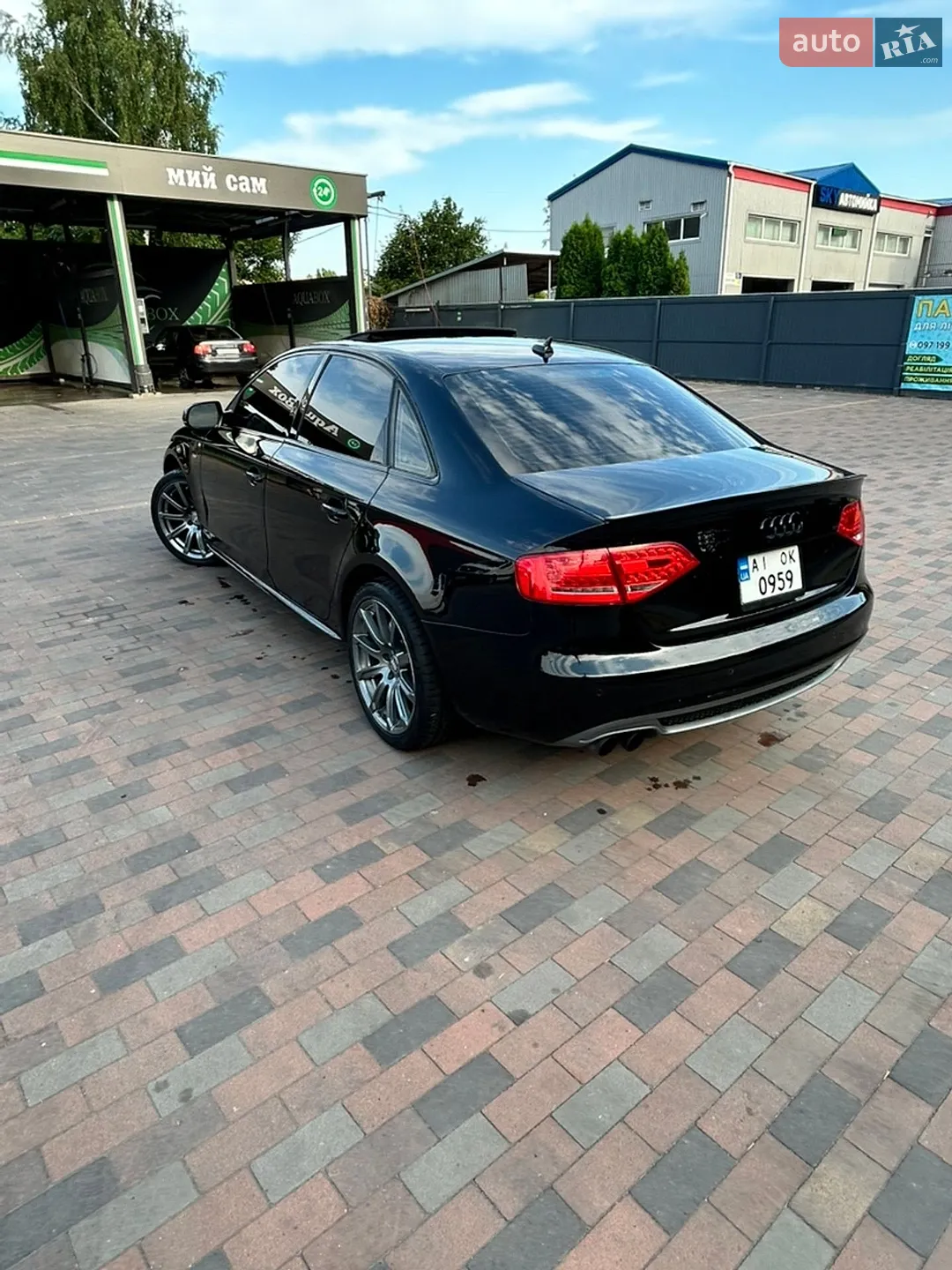 2011 Audi A4 - мініатюра 4