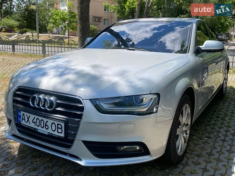 Audi A4 2012 VIN WAUBFAFL0CA023806 фото оголошення 5 з 54