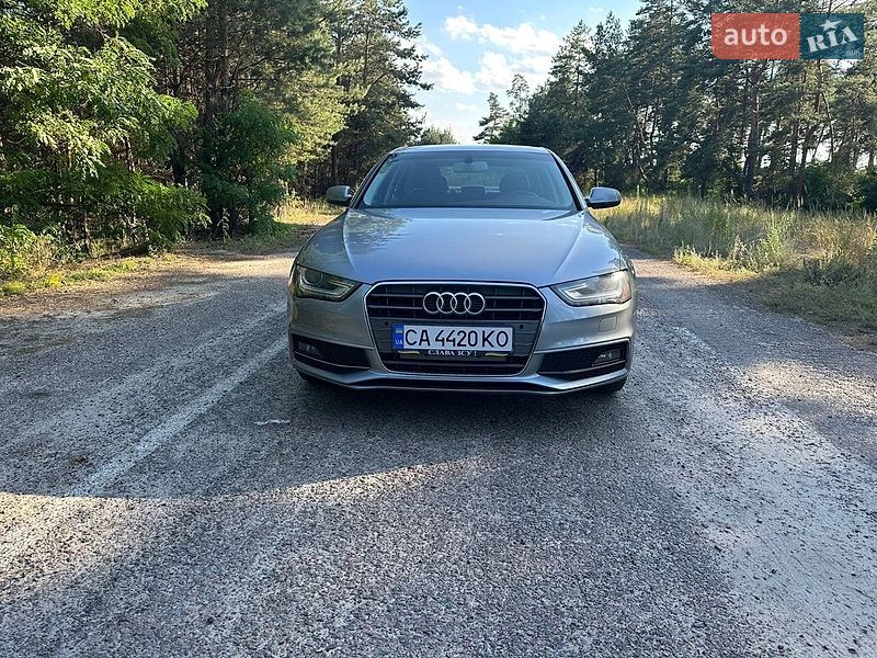 Седан Audi A4 2015 в Черкассах