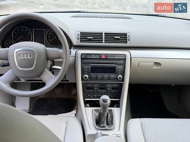 Седан Audi A4 2006 в Виннице