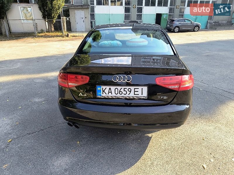 Седан Audi A4 2013 в Києві