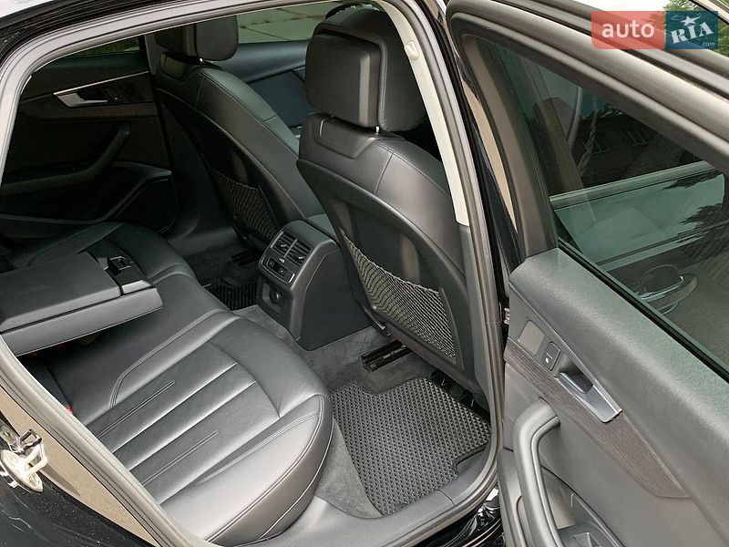 Седан Audi A4 2016 в Ирпене