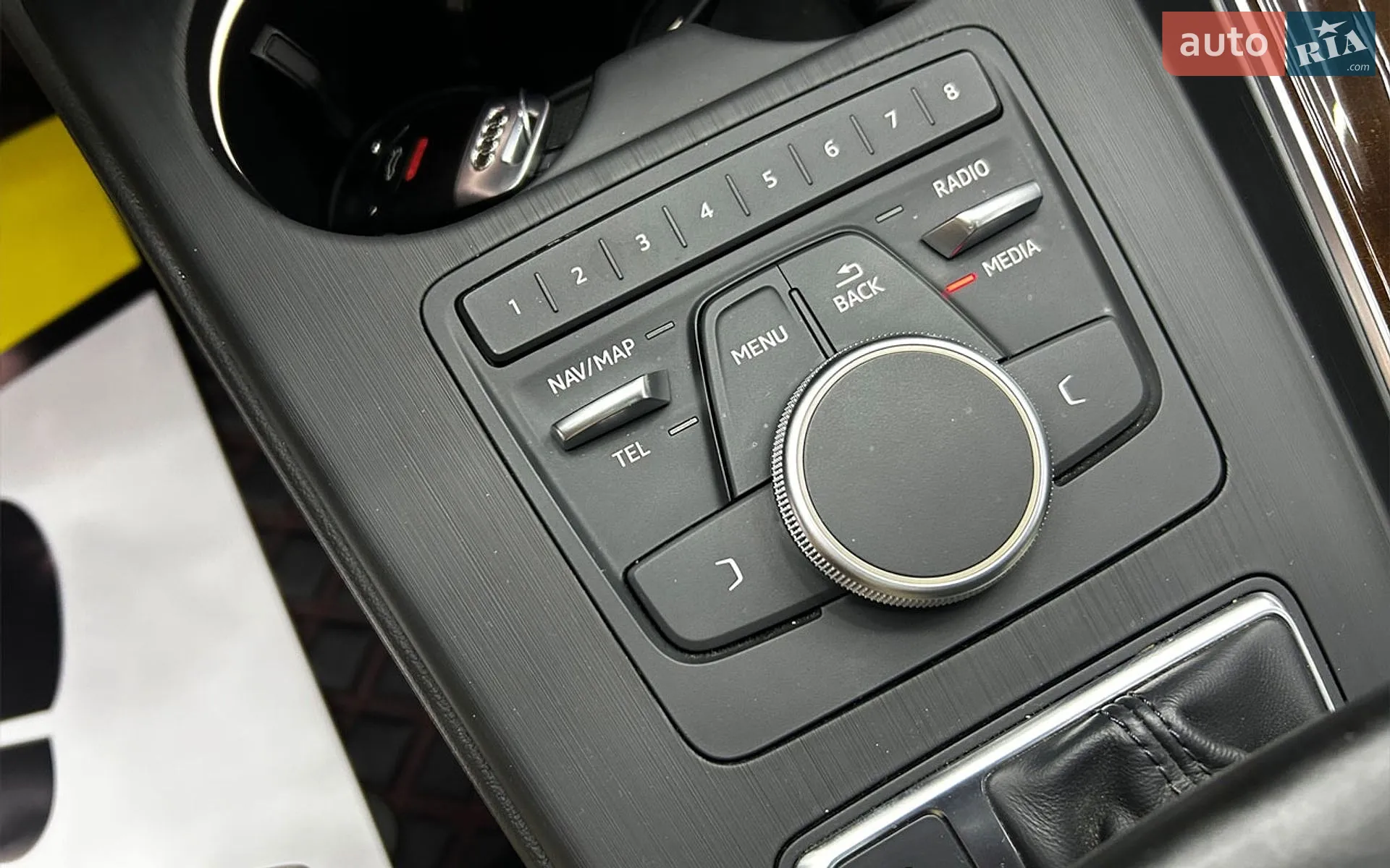 2016 Audi A4 - мініатюра 26