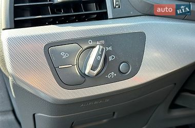 Седан Audi A4 2024 в Києві