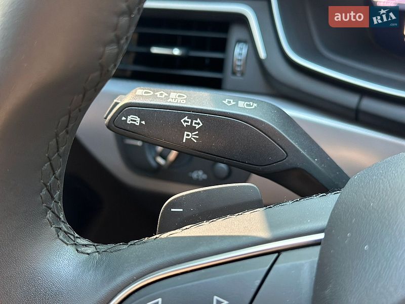 Седан Audi A4 2024 в Києві
