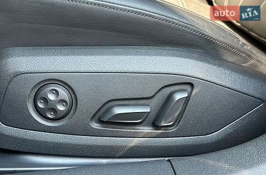 Седан Audi A4 2024 в Києві