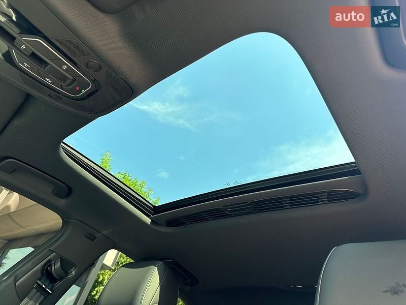Седан Audi A4 2024 в Києві