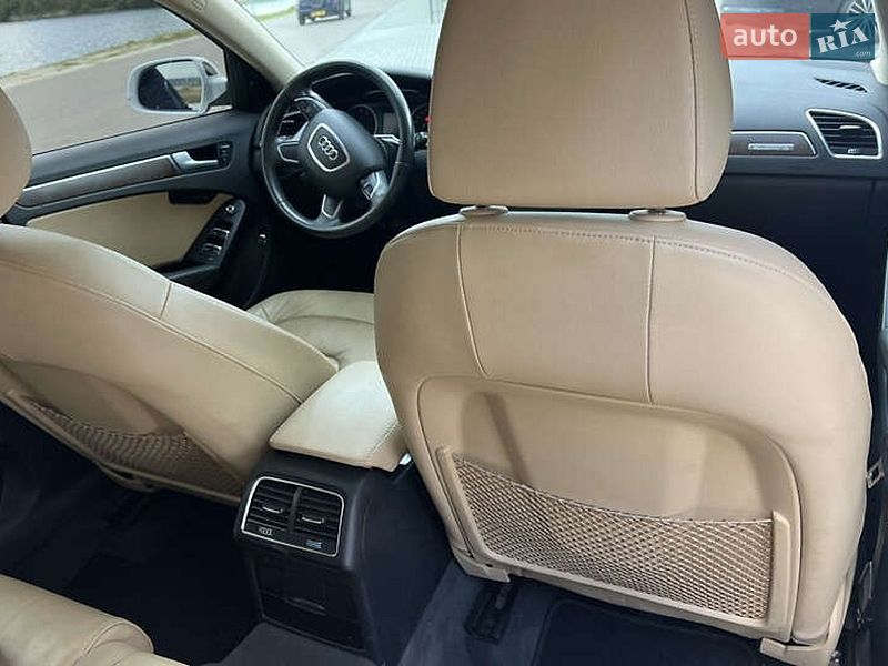 Седан Audi A4 2014 в Киеве