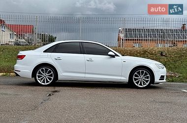 Седан Audi A4 2015 в Киеве