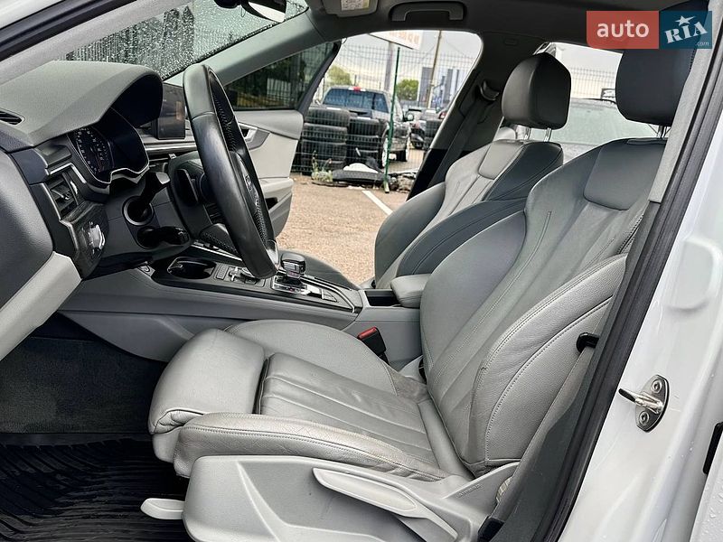 Седан Audi A4 2015 в Киеве