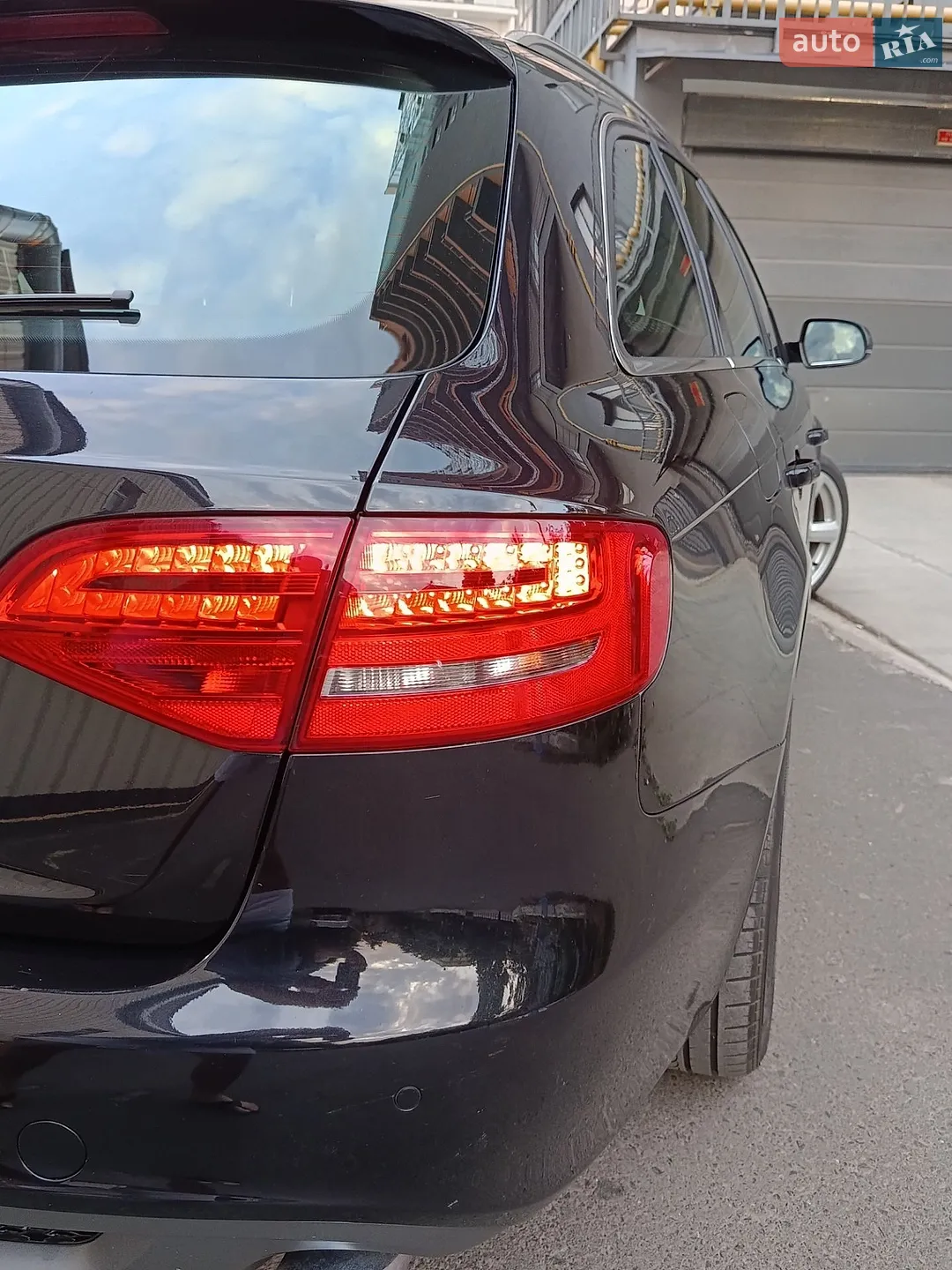 2011 Audi A4 - мініатюра 4