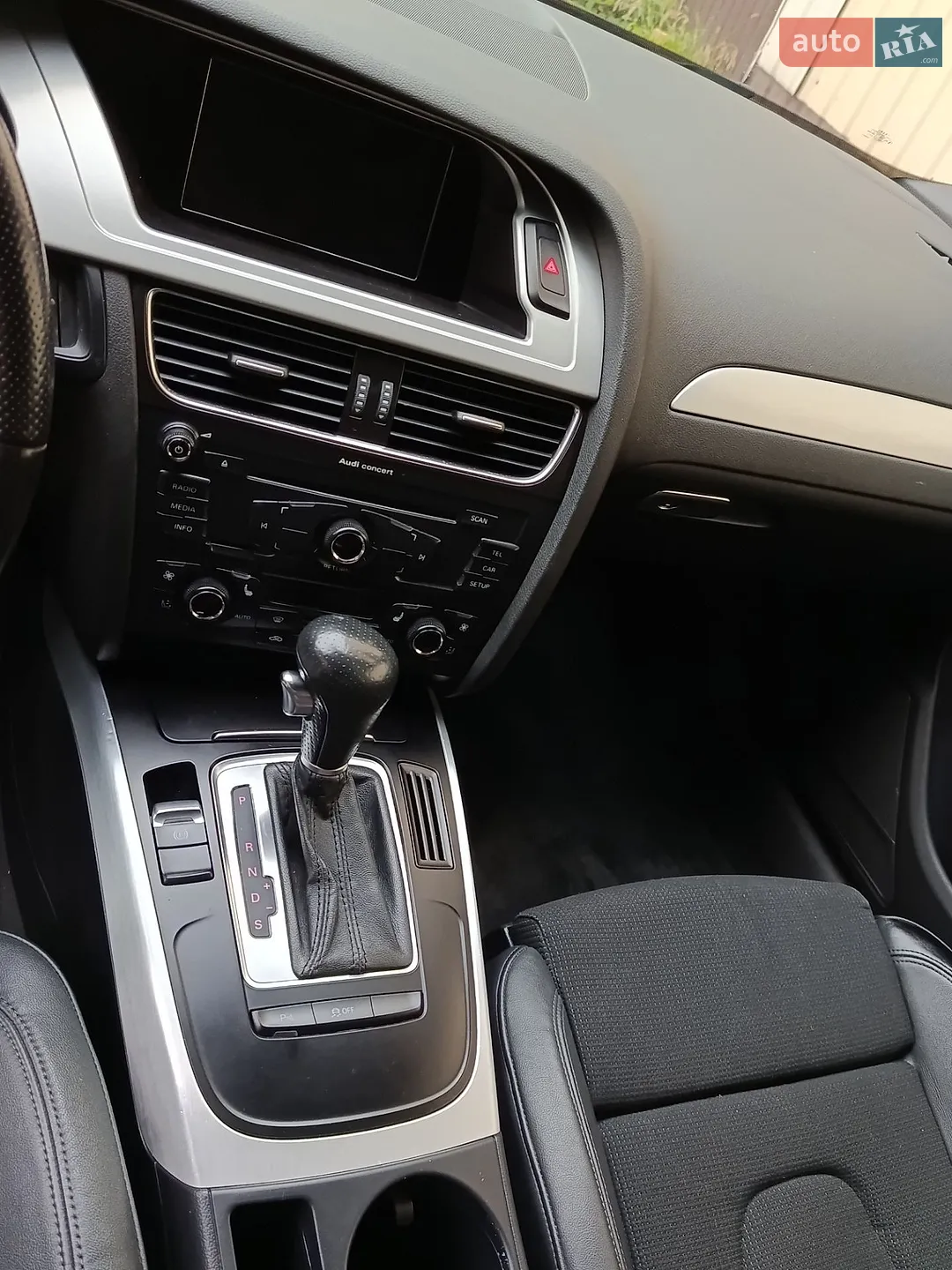 2011 Audi A4 - мініатюра 17