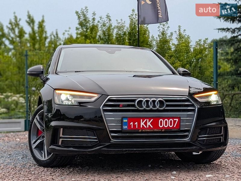 Седан Audi A4 2017 в Дрогобыче