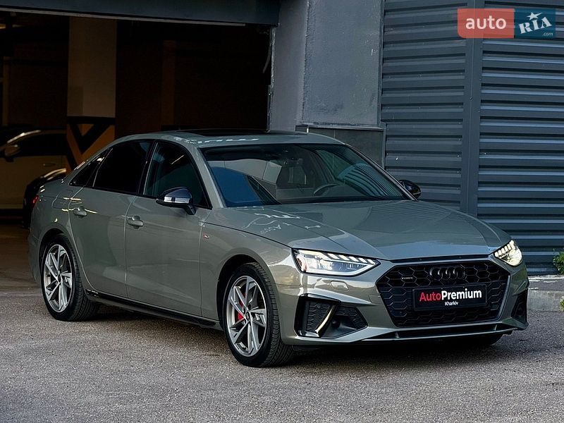 Седан Audi A4 2022 в Харкові