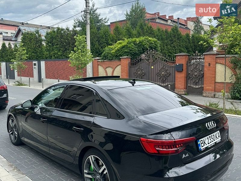 Седан Audi A4 2016 в Івано-Франківську