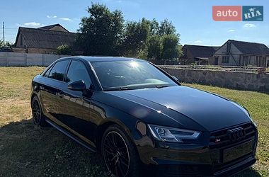 Седан Audi A4 2017 в Пирятине