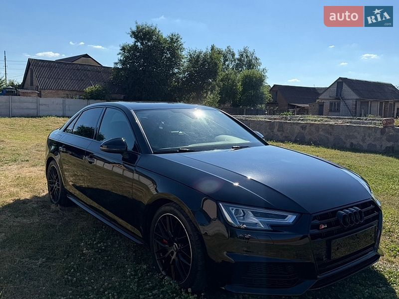 Седан Audi A4 2017 в Пирятине