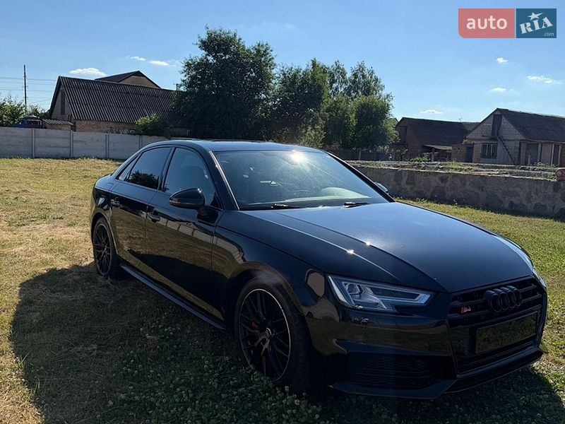 Седан Audi A4 2017 в Пирятине