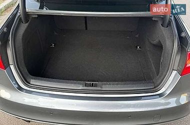 Седан Audi A4 2015 в Вінниці