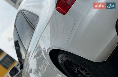 Седан Audi A4 2010 в Ивано-Франковске