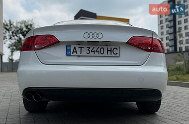Седан Audi A4 2010 в Ивано-Франковске