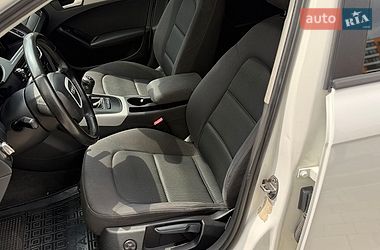 Седан Audi A4 2010 в Ивано-Франковске