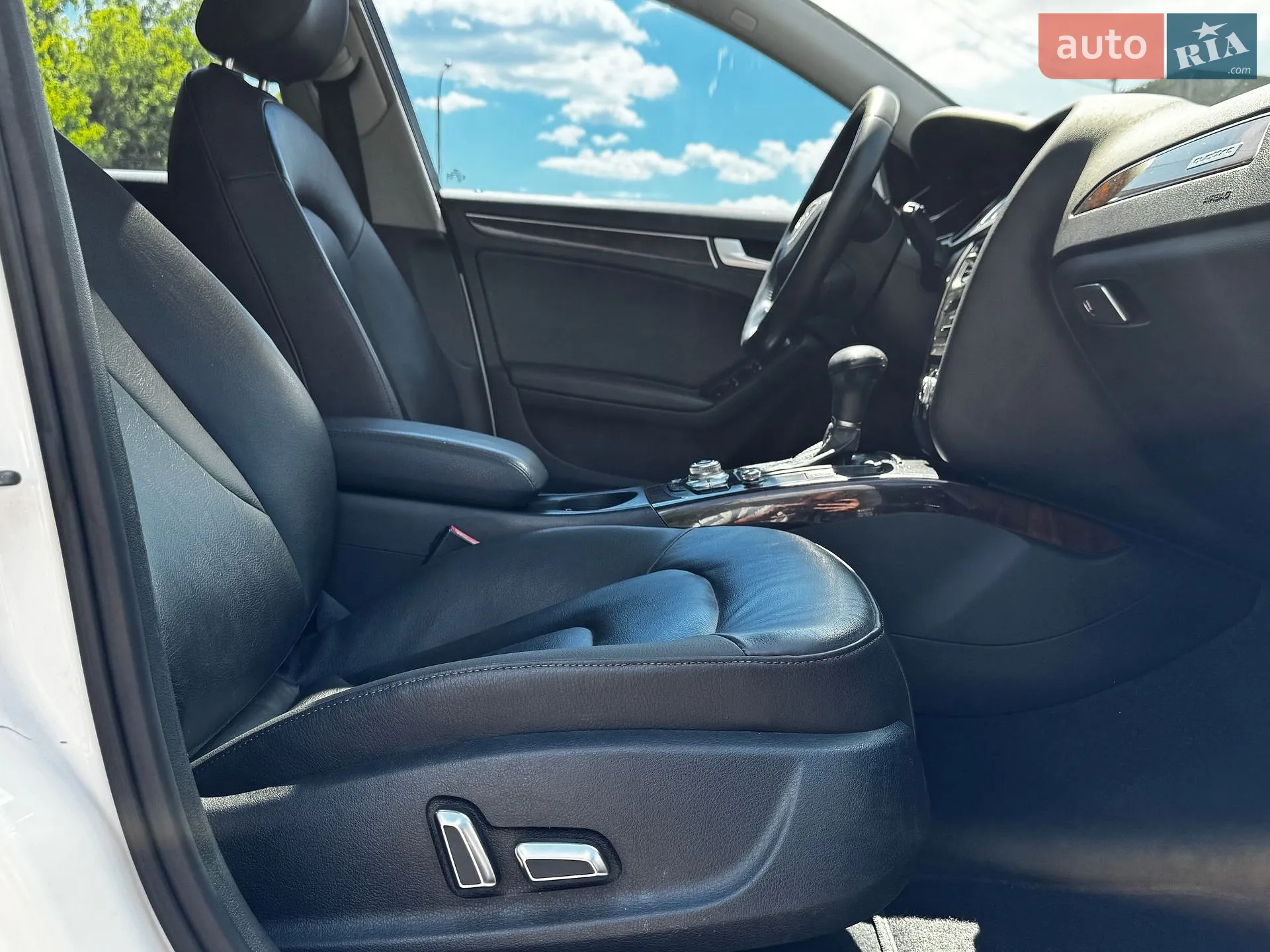 2014 Audi A4 - мініатюра 18