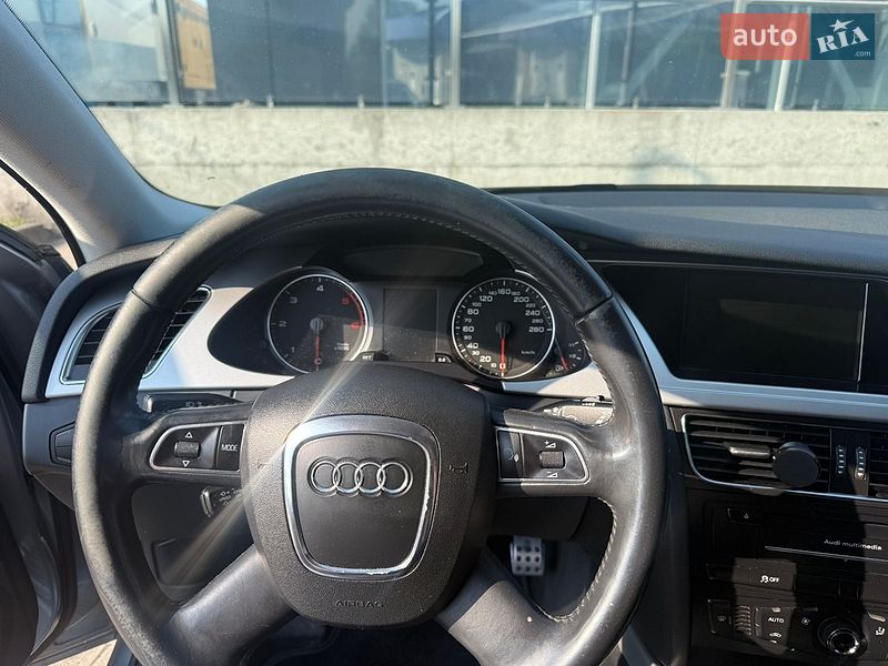 Універсал Audi A4 2011 в Луцьку