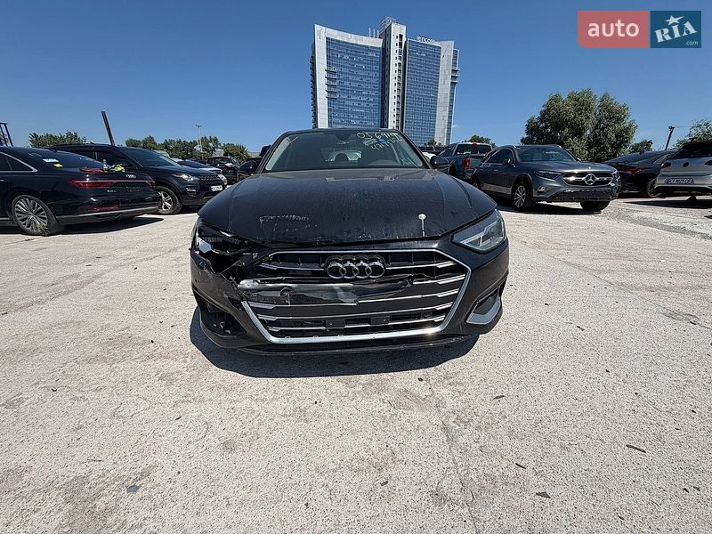 Audi A4 2021