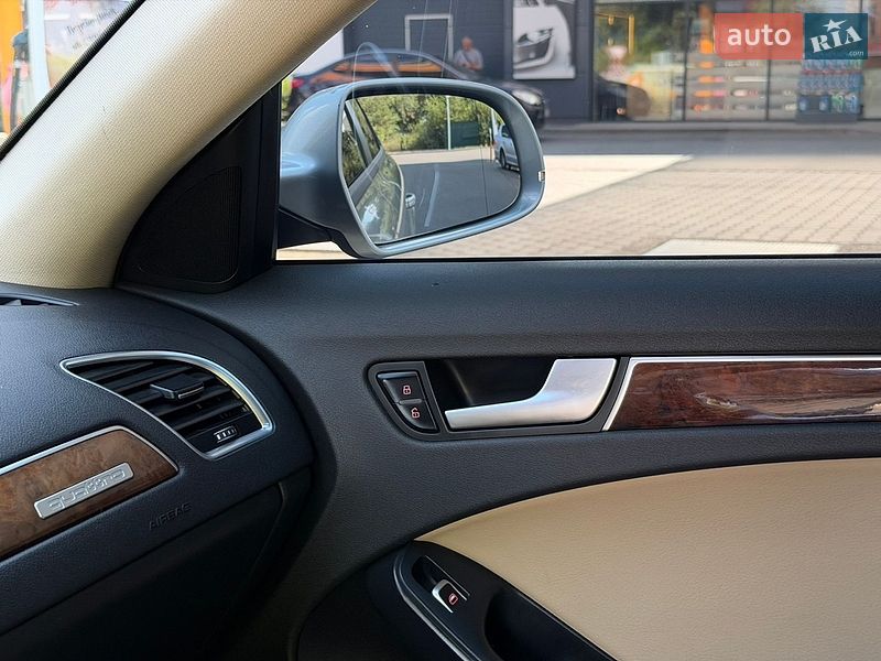 Седан Audi A4 2013 в Дніпрі