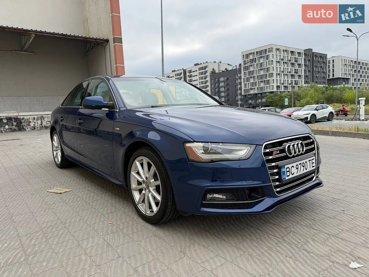 2014 Audi A4 - мініатюра 25