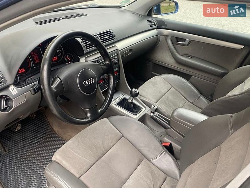 Седан Audi A4 2004 в Ивано-Франковске
