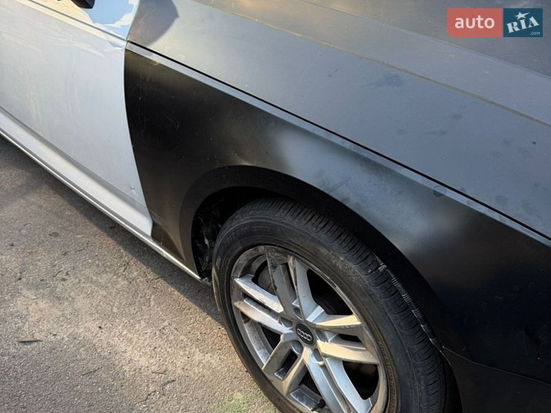Седан Audi A4 2016 в Киеве