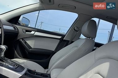 Седан Audi A4 2014 в Буче
