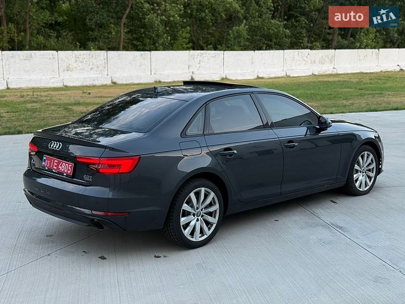 Седан Audi A4 2017 в Луцьку