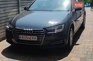 Седан Audi A4 2017 в Ровно