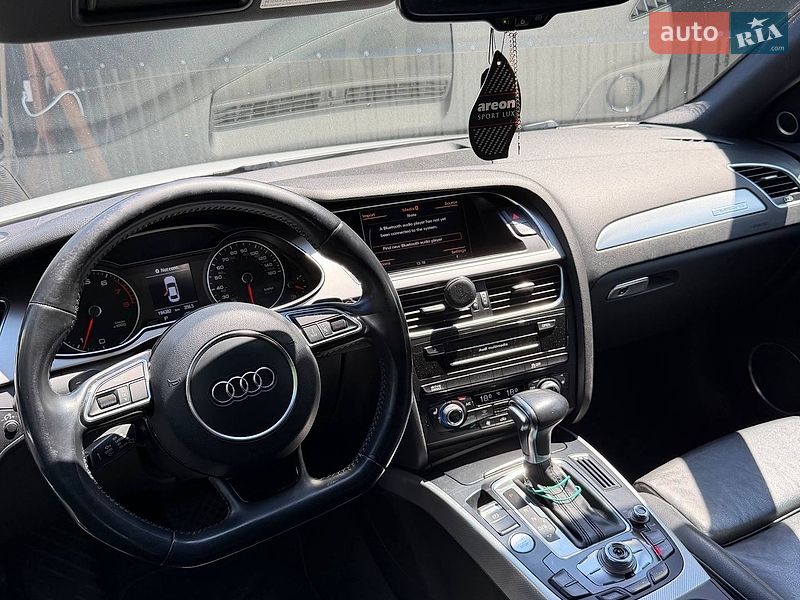 Седан Audi A4 2014 в Вінниці