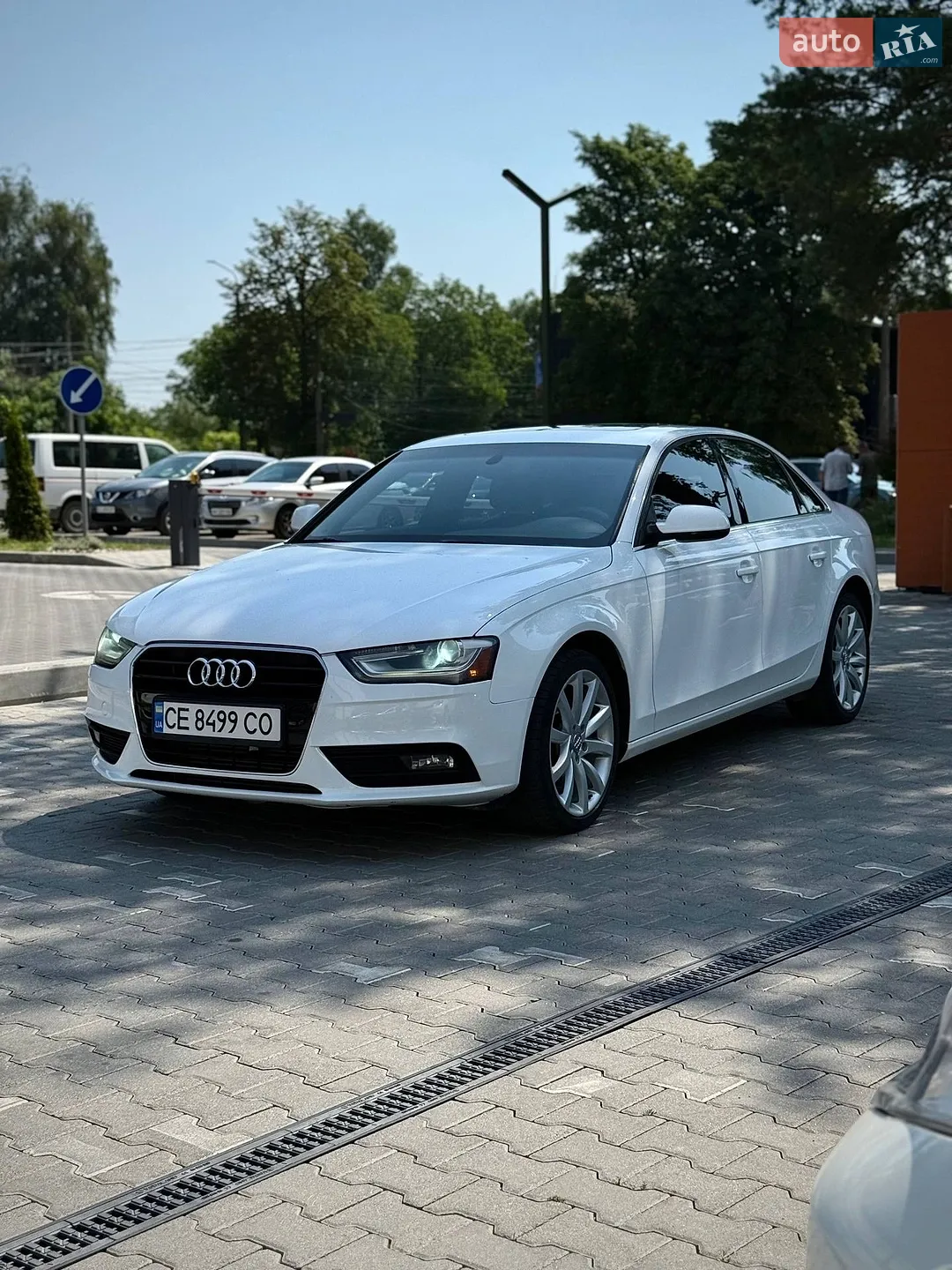 2012 Audi A4 - мініатюра 4