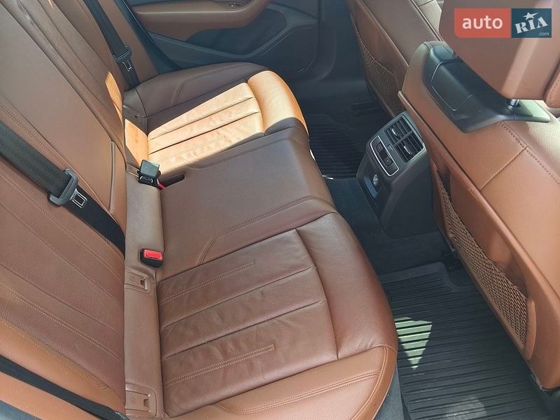 Седан Audi A4 2019 в Харкові