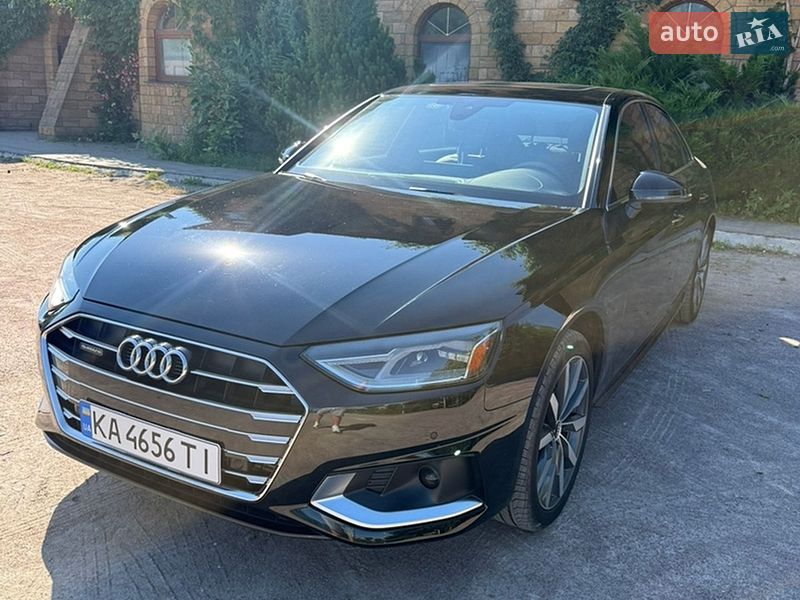 Седан Audi A4 2021 в Києві