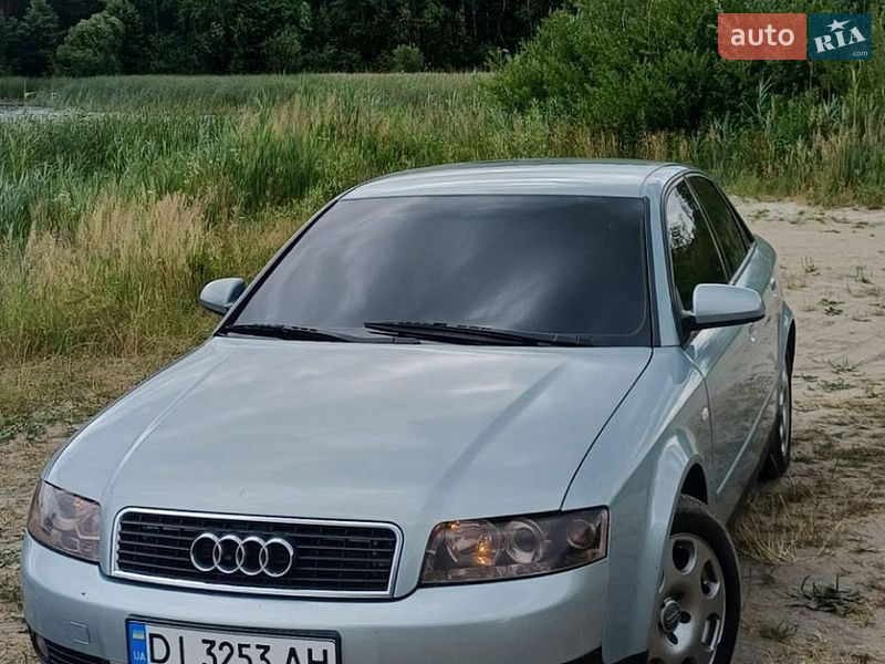 Седан Audi A4 2001 в Львове