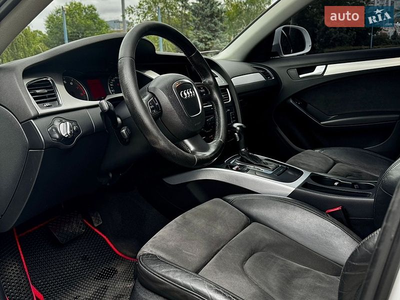 Седан Audi A4 2008 в Харкові