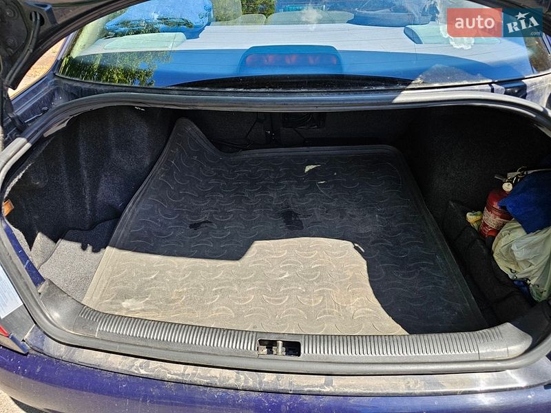 Седан Audi A4 1997 в Киеве
